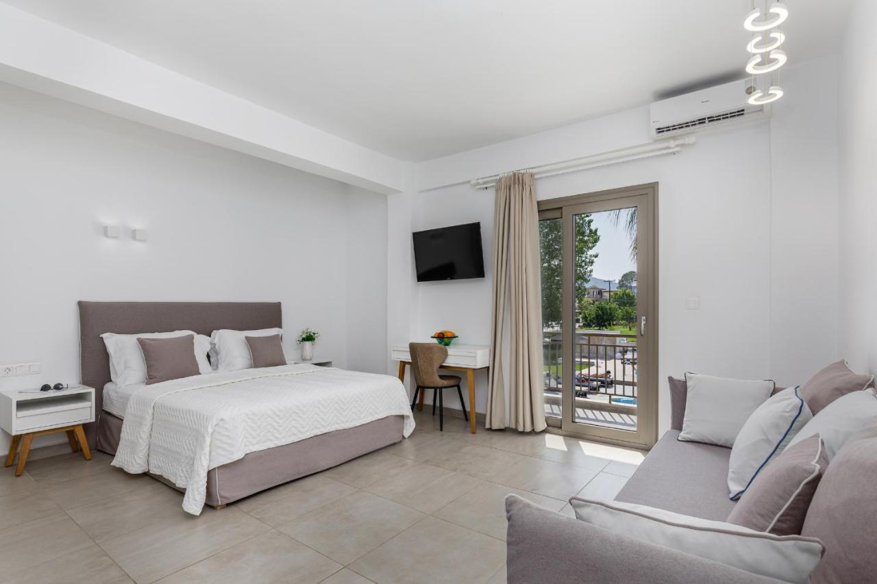 Stavros Beach Hotel Luaran gambar
