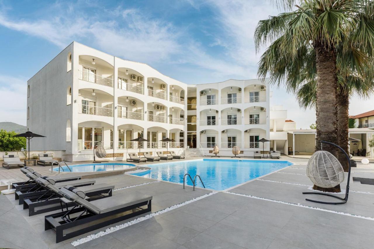Stavros Beach Hotel Luaran gambar