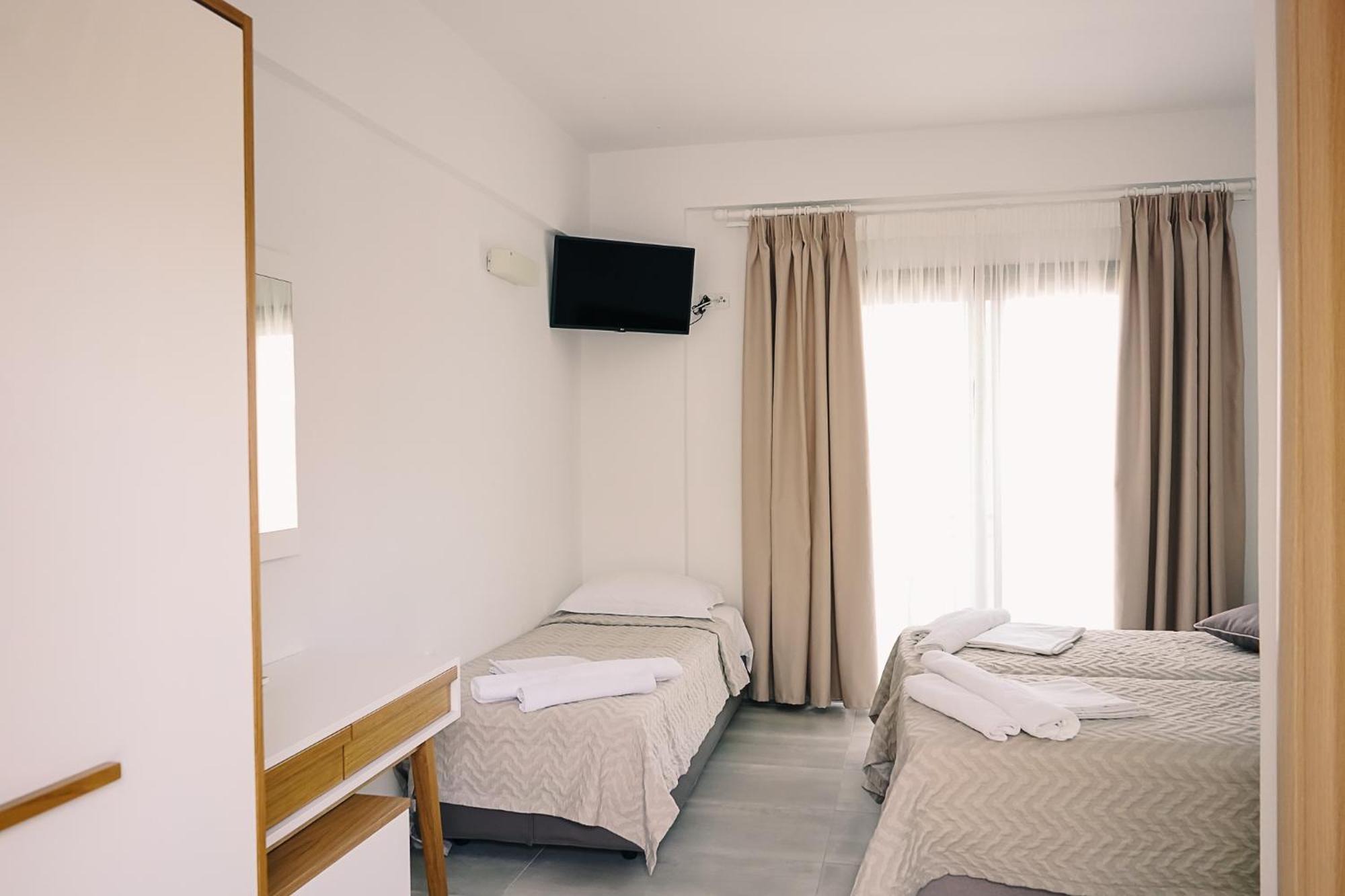 Stavros Beach Hotel Luaran gambar