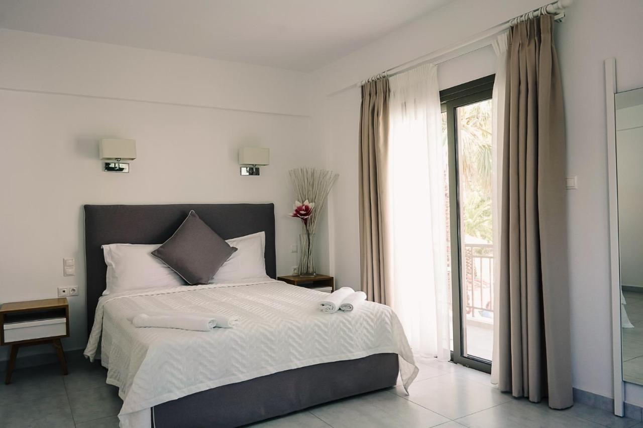 Stavros Beach Hotel Luaran gambar